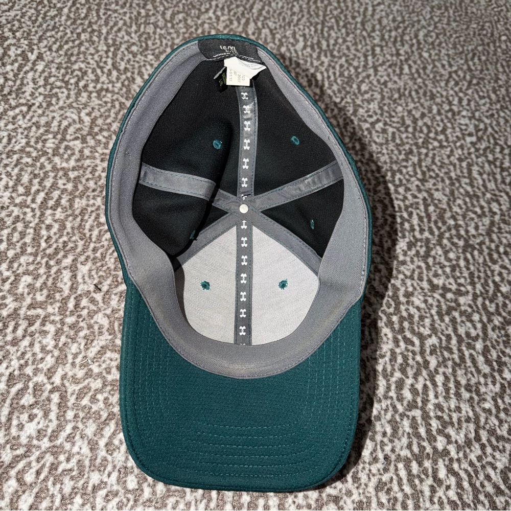 UA Hat - Picture 4 of 4